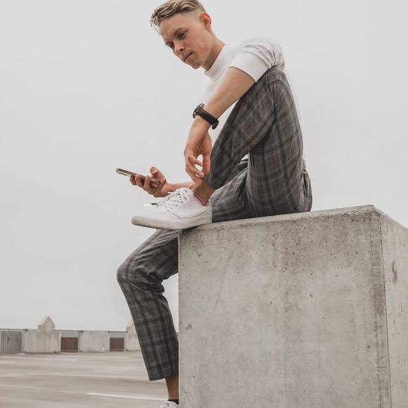 Meet your Posher, Nathan - Picture 1 of 1